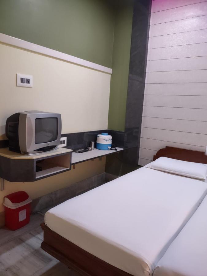 Krishna Lodge Tiruchirappalli Eksteriør billede