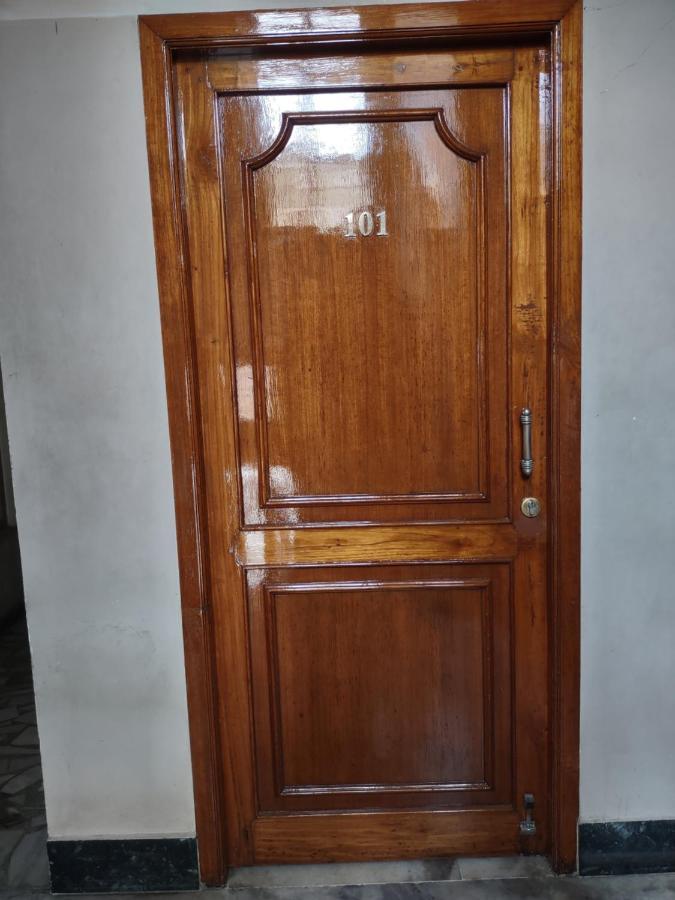 Krishna Lodge Tiruchirappalli Eksteriør billede