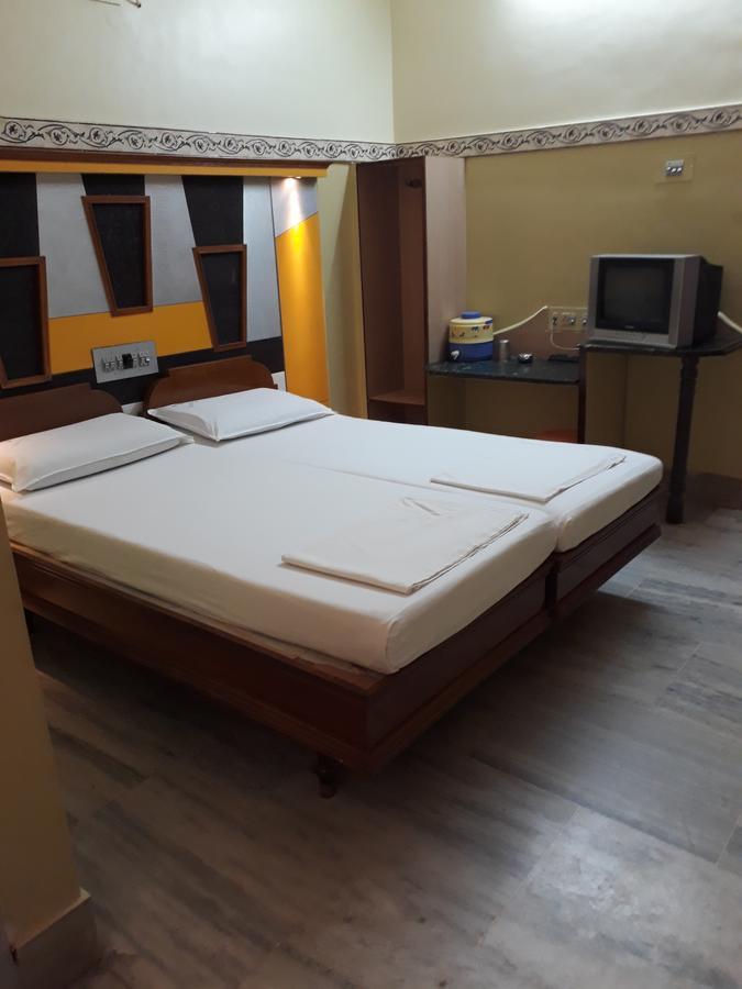 Krishna Lodge Tiruchirappalli Eksteriør billede