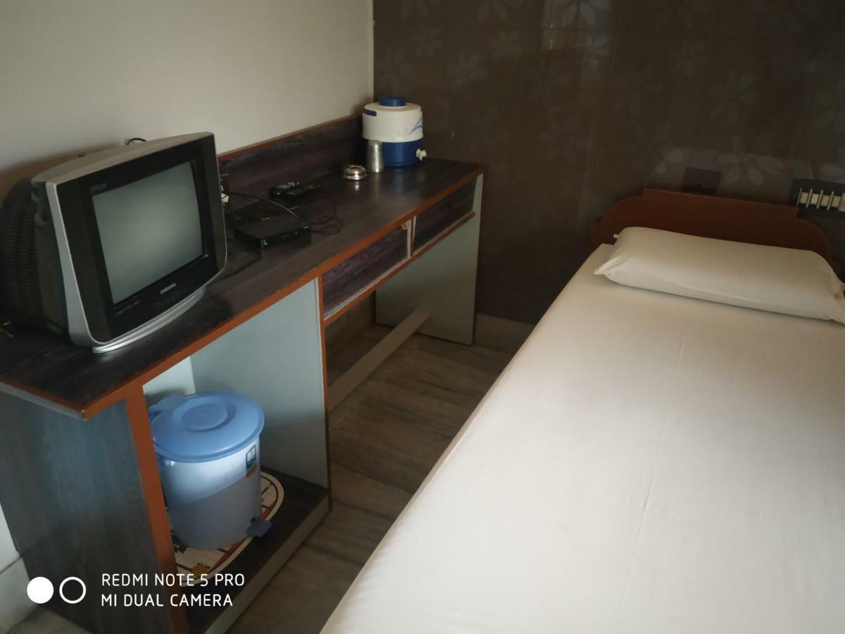 Krishna Lodge Tiruchirappalli Eksteriør billede