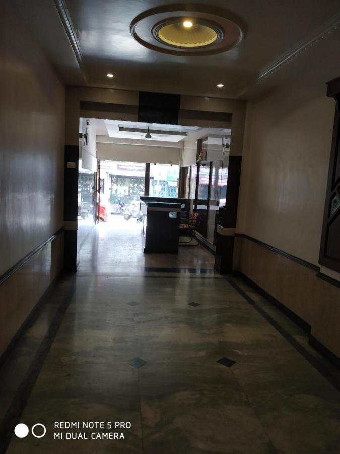 Krishna Lodge Tiruchirappalli Eksteriør billede